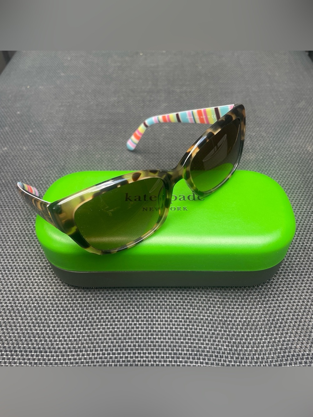 kate spade Tortoise Cat-Eye Sunglasses with Multicolor Stripe Temples